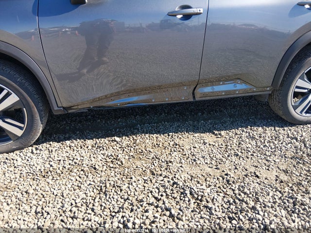5N1BT3CB4TC782669 Nissan Rogue Sl