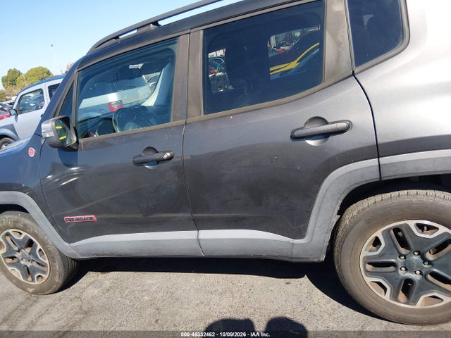 Jeep Renegade Trailhawk 2016 ZACCJBCT0GPD32357 Image 14