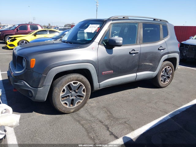 Jeep Renegade Trailhawk 2016 ZACCJBCT0GPD32357 Image 2