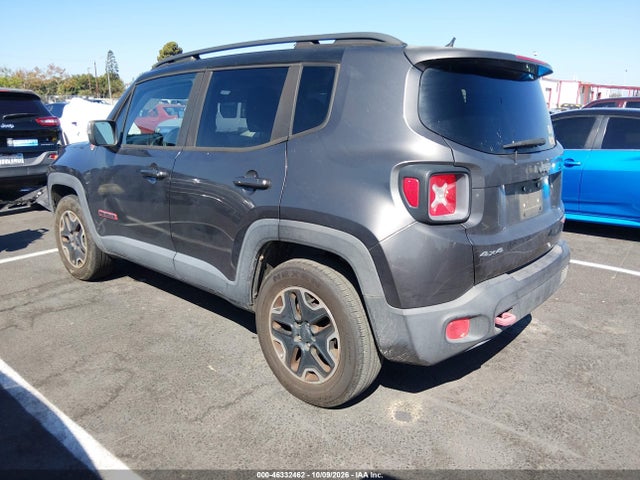 Jeep Renegade Trailhawk 2016 ZACCJBCT0GPD32357 Image 3