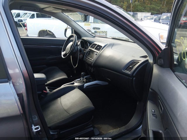 46332487 :رقم المزاد ، 4A4AR3AU6EE031513 vin ، 2014 Mitsubishi Outlander Sport Es مزاد بيع