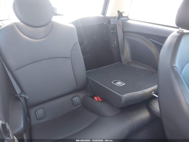 46332500 :رقم المزاد ، WMWSV3C59CTY25781 vin ، 2012 Mini Cooper S مزاد بيع
