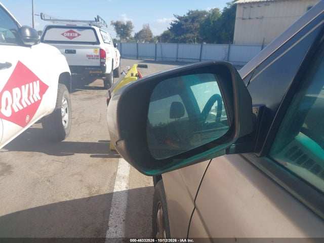 46332526 :رقم المزاد ، 5FNRL18683B027353 vin ، 2003 Honda Odyssey Ex مزاد بيع