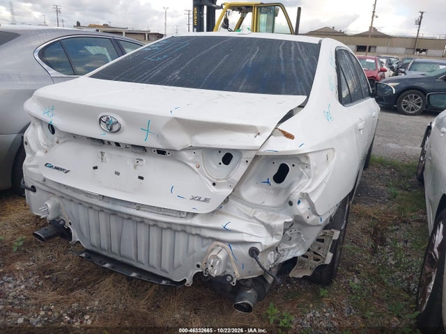 2017 Toyota Camry Xle V6 მანქანა იყიდება აუქციონზე, vin: 4T1BK1FK0HU578083, აუქციონის ნომერი: 46332665