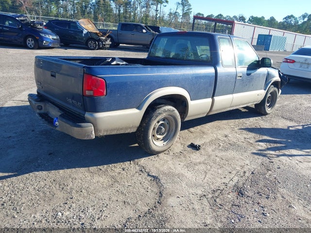 46332702 :رقم المزاد ، 1GCCS19X3X8133165 vin ، 1999 Chevrolet S-10 Ls مزاد بيع