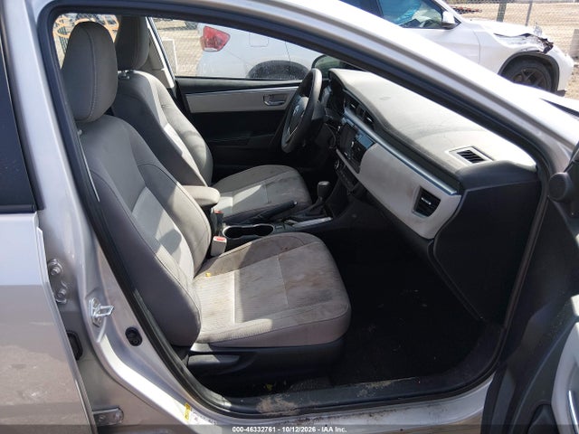 46332761 :رقم المزاد ، 2T1BURHE9FC434885 vin ، 2015 Toyota Corolla Le مزاد بيع