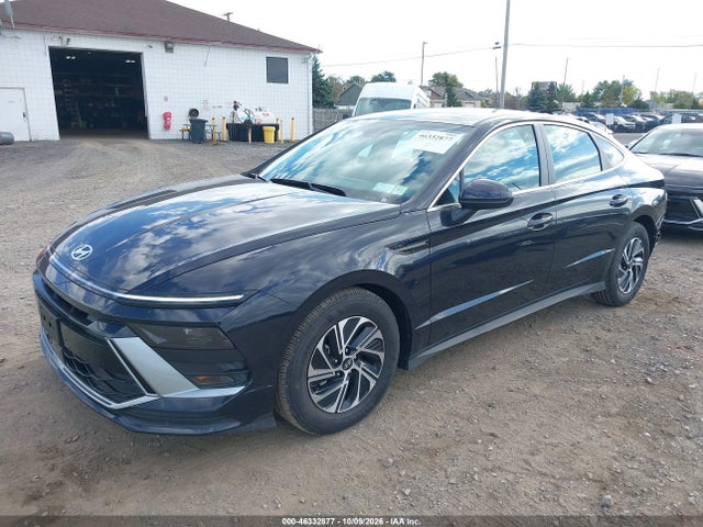 2026 Hyundai Sonata Hybrid Blue მანქანა იყიდება აუქციონზე, vin: KMHL24JJ7TA172008, აუქციონის ნომერი: 46332877