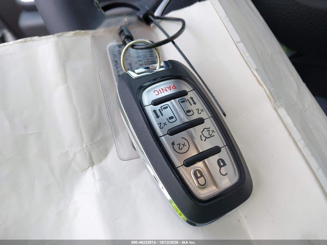 46332914 :رقم المزاد ، 2C4RC1GG7TR193054 vin ، 2026 Chrysler Pacifica Limited مزاد بيع