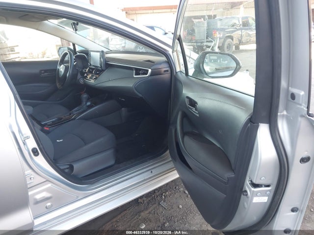 46332939 :رقم المزاد ، JTDEPMAE4NJ220407 vin ، 2022 Toyota Corolla Le مزاد بيع