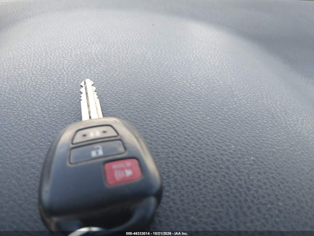46333014 :رقم المزاد ، JTMZFREV5FJ031018 vin ، 2015 Toyota Rav4 Le مزاد بيع