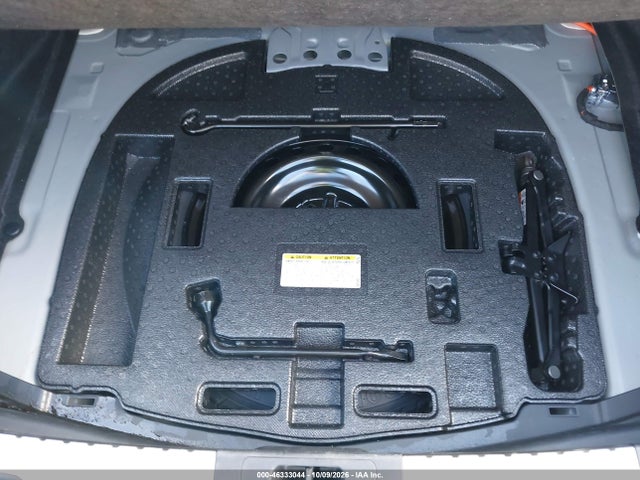 Toyota CAMRY XLE 2025 4T1DBADK2SU520270 Image 18