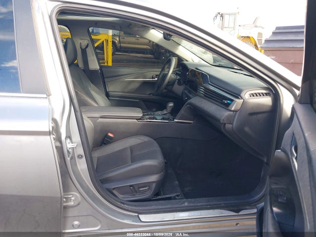 Toyota CAMRY XLE 2025 4T1DBADK2SU520270 Image 5