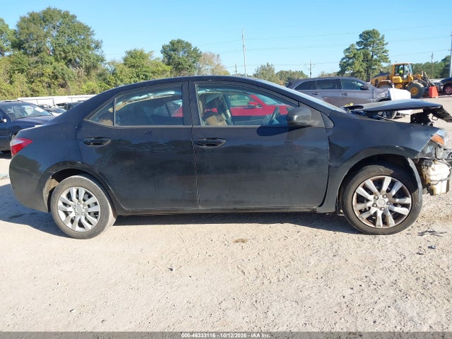 5YFBURHE8FP214461 Toyota COROLLA LE