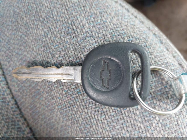 46333206 :رقم المزاد ، 1GAHG39R421206459 vin ، 2002 Chevrolet Express مزاد بيع