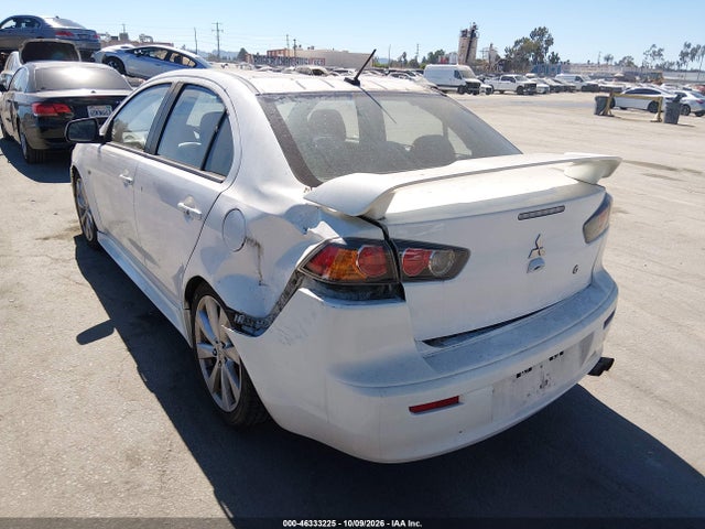 Mitsubishi LANCER GT 2014 JA32U8FWXEU010556 Image 3