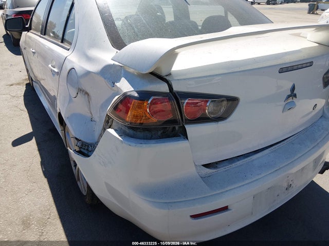 Mitsubishi LANCER GT 2014 JA32U8FWXEU010556 Image 13