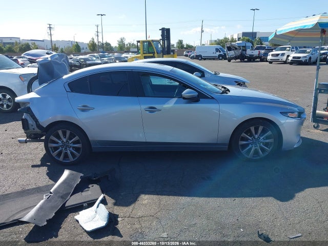 3MZBPACL2LM129243 Mazda Mazda3 Select Package