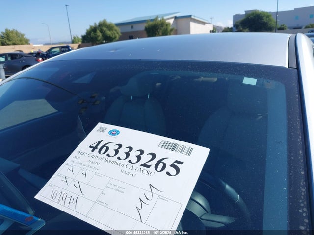 3MZBPACL2LM129243 Mazda Mazda3 Select Package