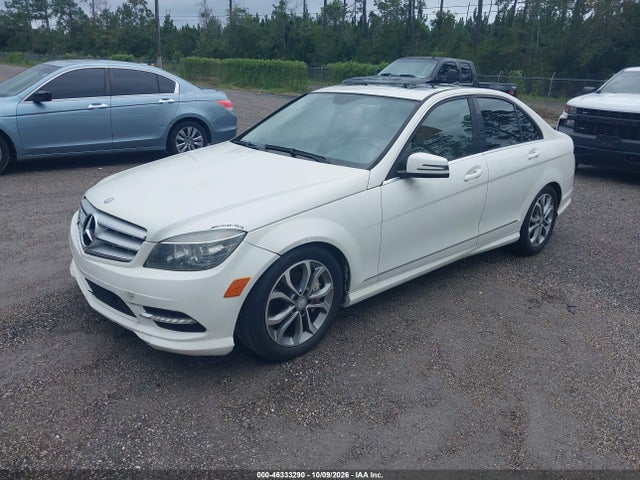 2011 Mercedes-benz C 300 Luxury/sport მანქანა იყიდება აუქციონზე, vin: WDDGF5EB1BA468679, აუქციონის ნომერი: 46333290