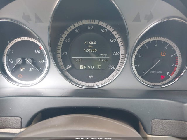 2011 Mercedes-benz C 300 Luxury/sport მანქანა იყიდება აუქციონზე, vin: WDDGF5EB1BA468679, აუქციონის ნომერი: 46333290