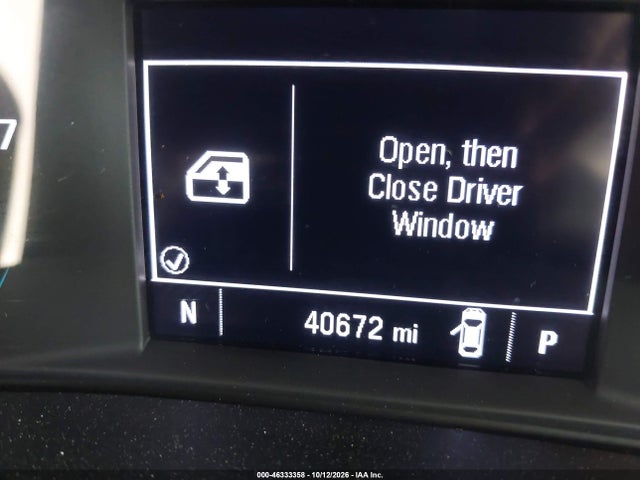 1G1ZD5ST0SF136945 Chevrolet Malibu Fwd 1lt