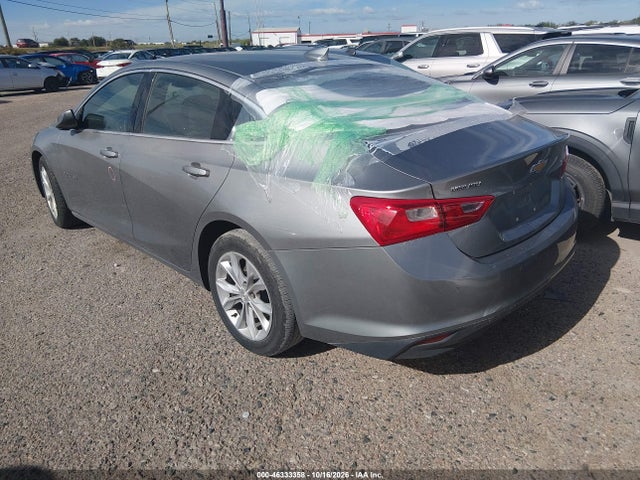 1G1ZD5ST0SF136945 Chevrolet Malibu Fwd 1lt