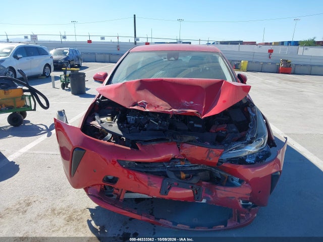 JTDKARFU3K3076222 Toyota Prius Le