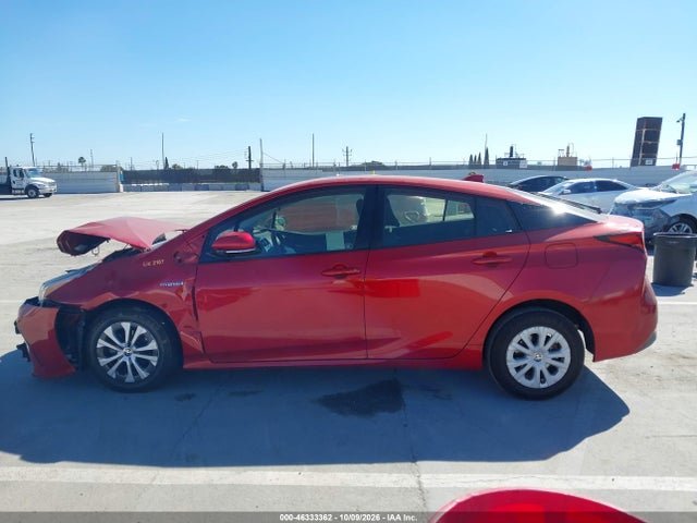 JTDKARFU3K3076222 Toyota Prius Le