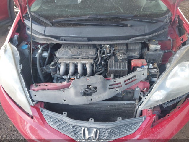 46333370 :رقم المزاد ، JHMGE8H36DC026196 vin ، 2013 Honda Fit مزاد بيع