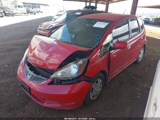 46333370 :رقم المزاد ، JHMGE8H36DC026196 vin ، 2013 Honda Fit مزاد بيع