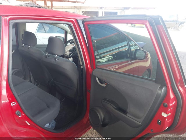 46333370 :رقم المزاد ، JHMGE8H36DC026196 vin ، 2013 Honda Fit مزاد بيع