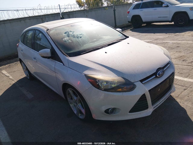 2014 Ford Focus Titanium მანქანა იყიდება აუქციონზე, vin: 1FADP3N28EL110878, აუქციონის ნომერი: 46333460