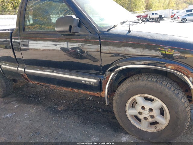 Продажа на аукционе авто 2000 Chevrolet S-10 Ls, vin: 1GCDT14W8YK204526, номер лота: 46333566