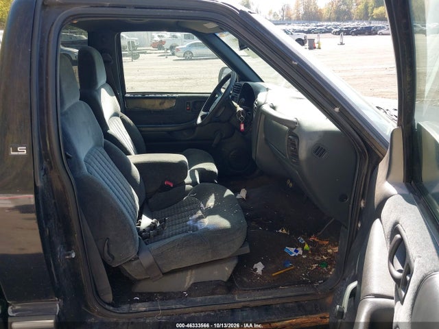 Продажа на аукционе авто 2000 Chevrolet S-10 Ls, vin: 1GCDT14W8YK204526, номер лота: 46333566