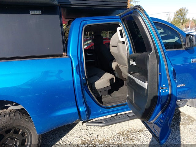 Aukcja sprzedaży 2017 Toyota Tundra Sr5 5.7l V8, vin: 5TFUY5F18HX662192, numer aukcji: 46333591