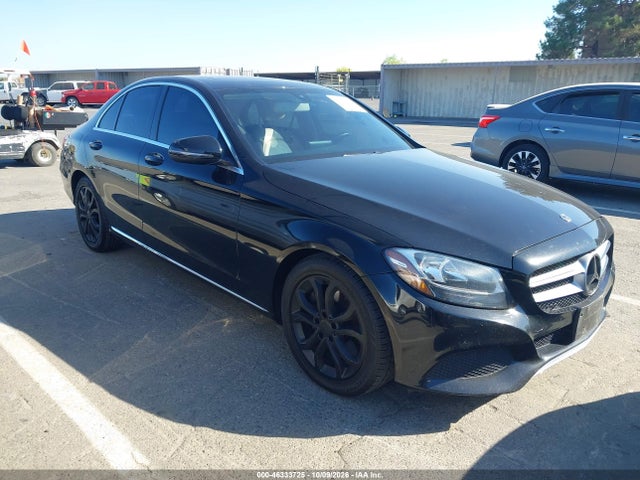 Mercedes-Benz C 300 2018 55SWF4JB6JU253664 zdjęcie główne