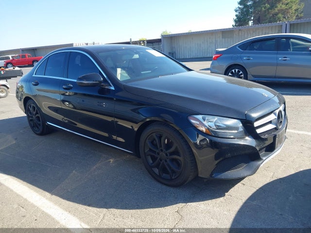 55SWF4JB6JU253664 Mercedes-Benz C 300