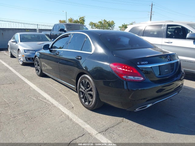 55SWF4JB6JU253664 Mercedes-Benz C 300