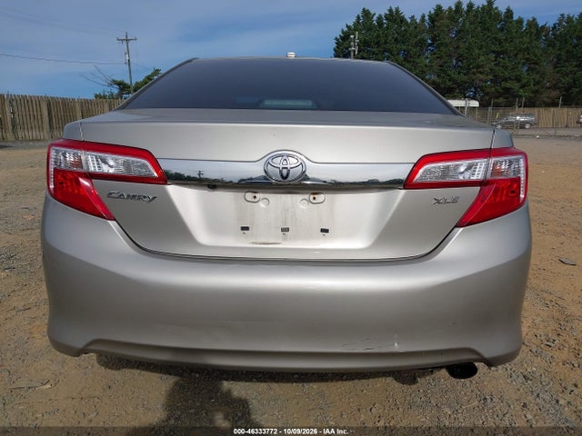 2014 Toyota Camry Xle მანქანა იყიდება აუქციონზე, vin: 4T4BF1FK6ER381201, აუქციონის ნომერი: 46333772