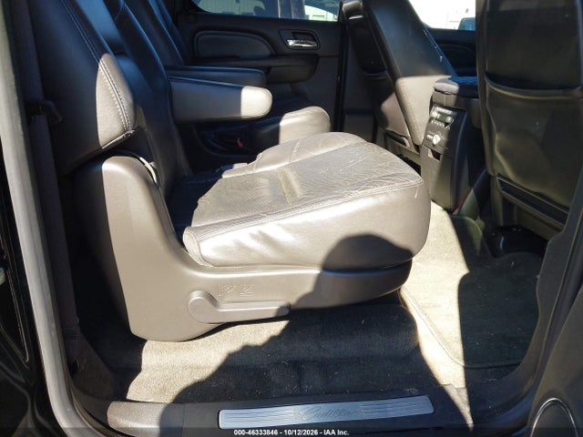 2010 Cadillac Escalade Esv Luxury მანქანა იყიდება აუქციონზე, vin: 1GYUCHEF9AR118978, აუქციონის ნომერი: 46333846