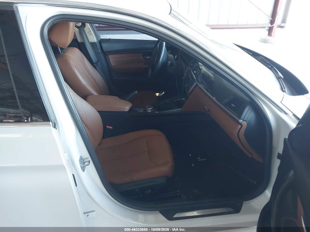 WBA3A5C59FF453745 BMW 328I