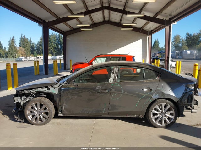 3MZBPACM7RM411914 Mazda Mazda3 2.5 S Preferred