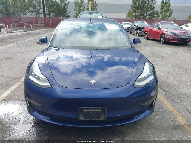 Продаж на аукціоні авто 2018 Tesla Model 3, vin: 5YJ3E1EA9JF108951, номер лоту: 46333918