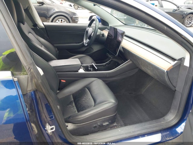 Продаж на аукціоні авто 2018 Tesla Model 3, vin: 5YJ3E1EA9JF108951, номер лоту: 46333918