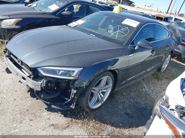 WAUENCF52JA022358 Audi A5 2.0t Premium