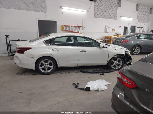 2018 Nissan Altima 2.5 Sr მანქანა იყიდება აუქციონზე, vin: 1N4AL3AP3JC282911, აუქციონის ნომერი: 46334001