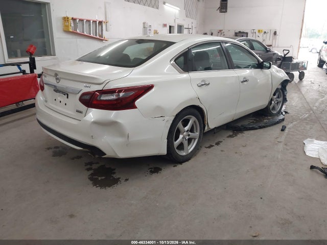 2018 Nissan Altima 2.5 Sr მანქანა იყიდება აუქციონზე, vin: 1N4AL3AP3JC282911, აუქციონის ნომერი: 46334001