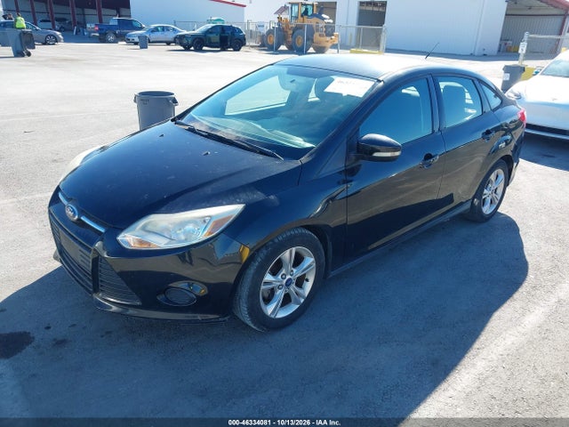 Ford FOCUS SE 2014 1FADP3F26EL119982 Image 2