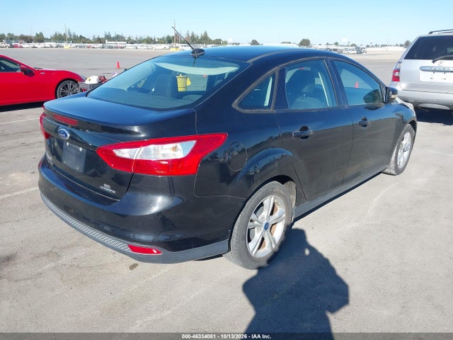 Ford FOCUS SE 2014 1FADP3F26EL119982 Image 4