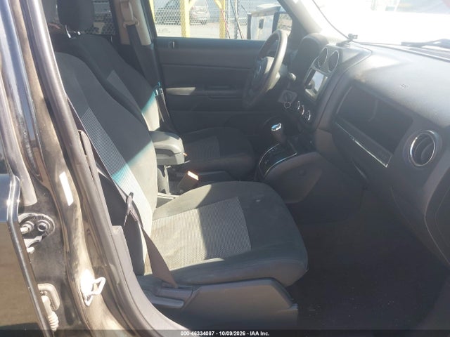 1C4NJPBA2ED882001 Jeep Patriot Sport
